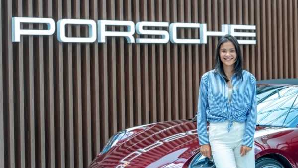 “I am excited to play at the Porsche Tennis Grand Prix”.