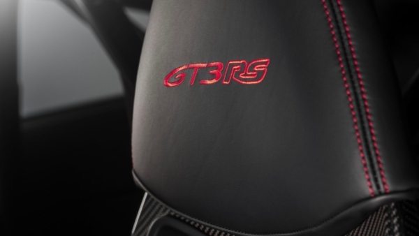 Максимальная производительность – новый “Porsche 911 GT3 RS”