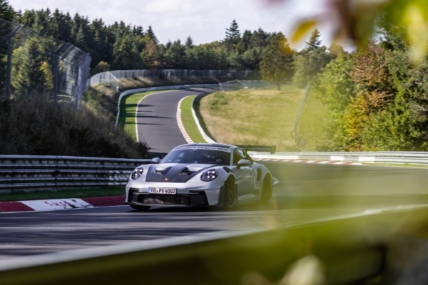 “Porsche 911 GT3 RS” показал время на круге 6 минут и 49,328 секунды