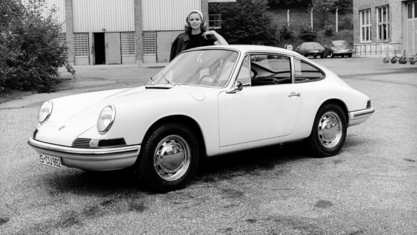 Мечта о “Porsche” – легендарный бренд спорткаров отмечает 75-летний юбилей
